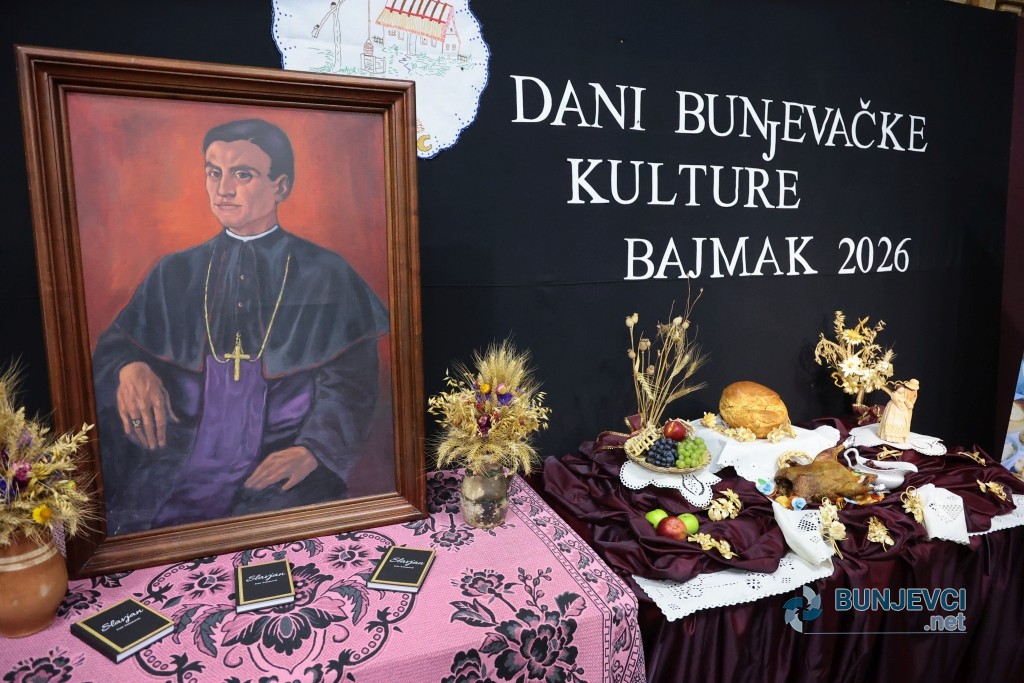 ODRŽANI DANI BUNJEVAČKE KULTURE U BAJMAKU